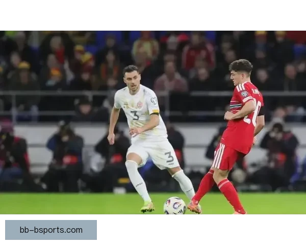 希克连续进球助药厂锁定胜局比赛尾声展现决定性实力